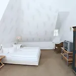 Hotel Artgenossen 3*