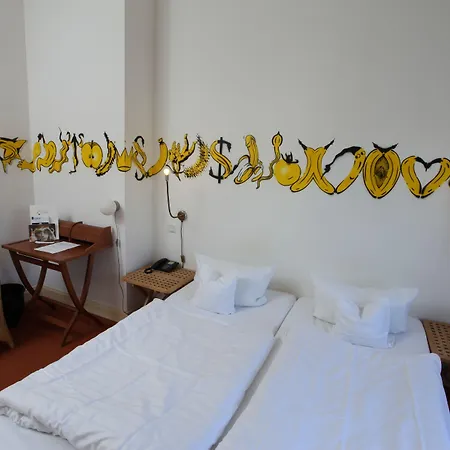 Artgenossen 3* Линдлар