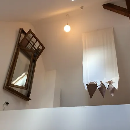 Artgenossen Линдлар