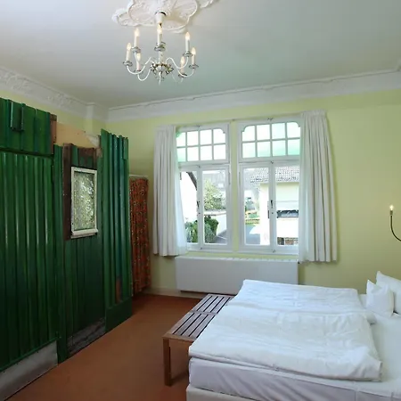 Artgenossen 3* Линдлар