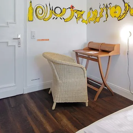 Отель Artgenossen Линдлар