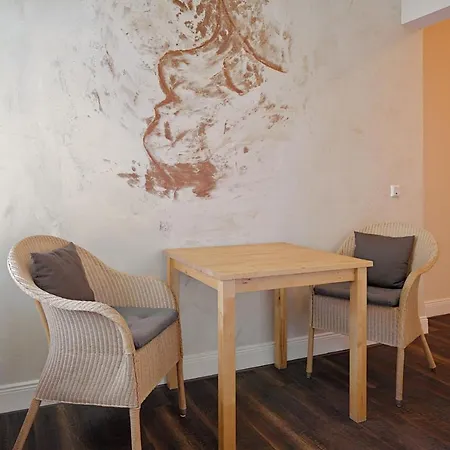 Artgenossen Отель Линдлар