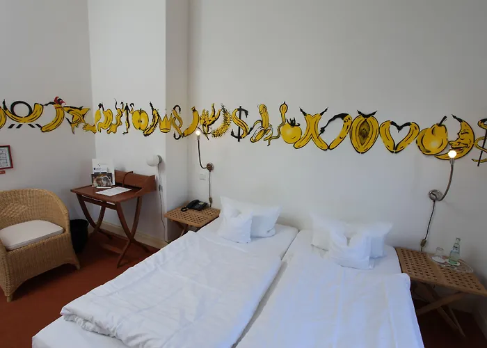 Artgenossen 3* Lindlar