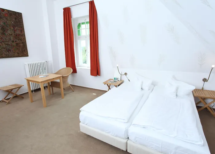 Artgenossen Hotel 3*